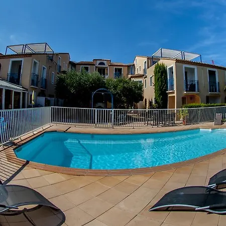 Апарт-отель Le Leukos Лёкат