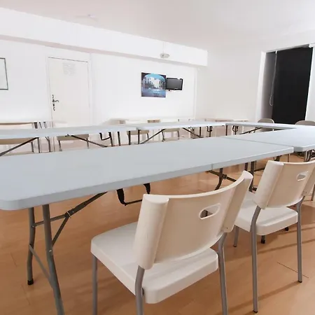 Апарт-отель Le Leukos Лёкат