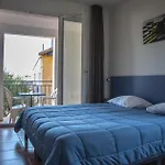 Le Leukos 2*