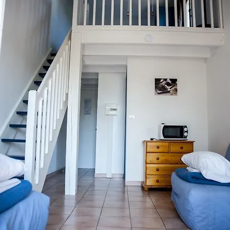 Le Leukos Aparthotel